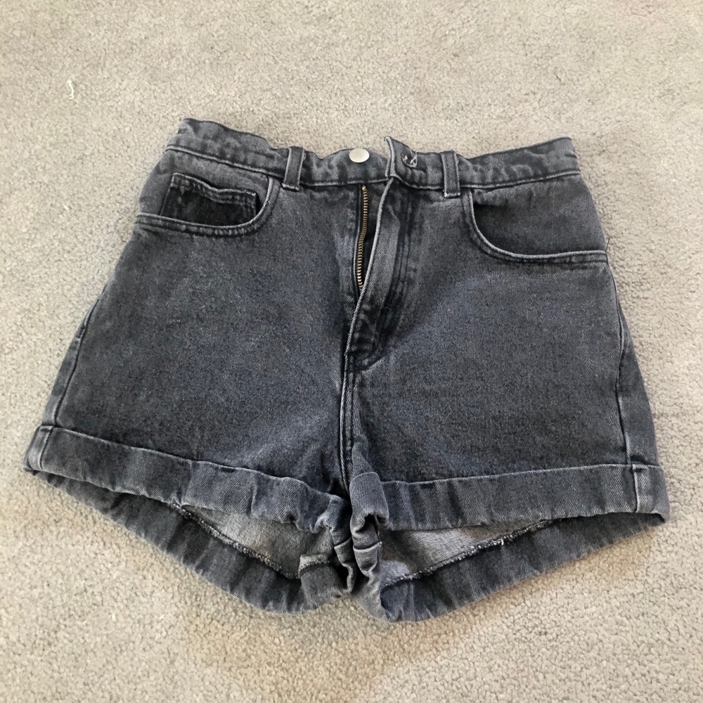 ❌ SOLD ❌ American Apparel Mom Shorts